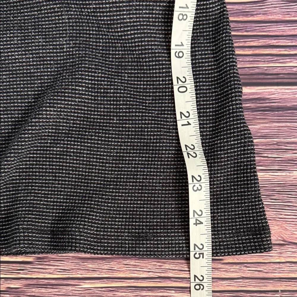 Deletta (Anthropologie) Ophelia Wafffle Charcoal 3-4‎ Sleeve Top Lace Ruffle